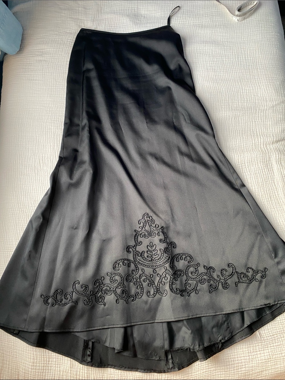 Elegant Black Maxi Skirt with Embroidered Hem